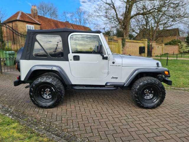 2003 Jeep Wrangler 4.0 Grizzly 2dr