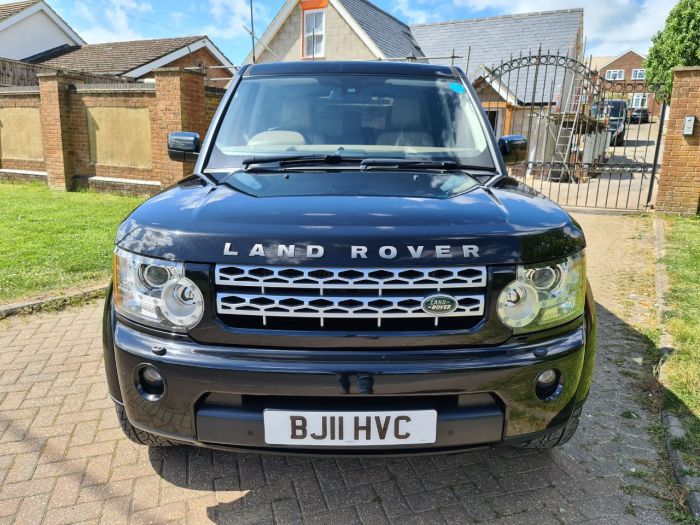 Land Rover Discovery 3.0 TDV6 XS 5dr Auto Estate Diesel Black