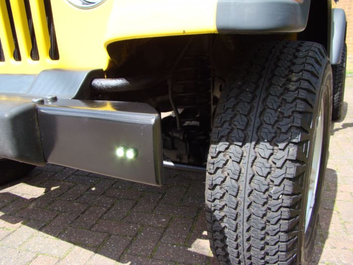Jeep Wrangler WRANGLER SPORT 2.5 Estate Petrol Yellow