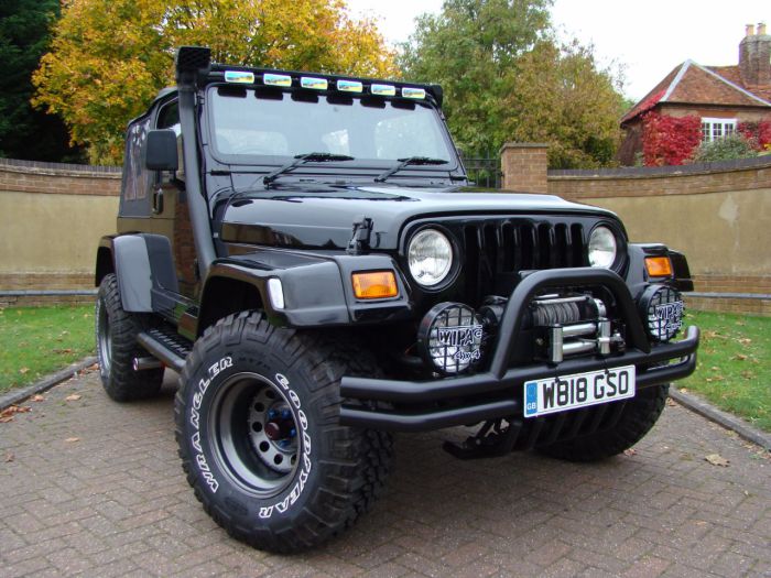 Jeep Wrangler 4.0 Sahara 2dr Estate Petrol Black