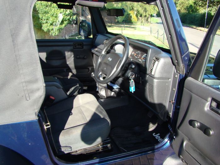 Jeep Wrangler 4.0 Sport 2dr 6 Speed Soft Top Convertible Petrol Blue