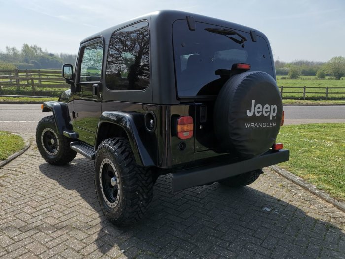 Jeep Wrangler 4.0 Sahara 2dr Auto [4] Four Wheel Drive LPG Black